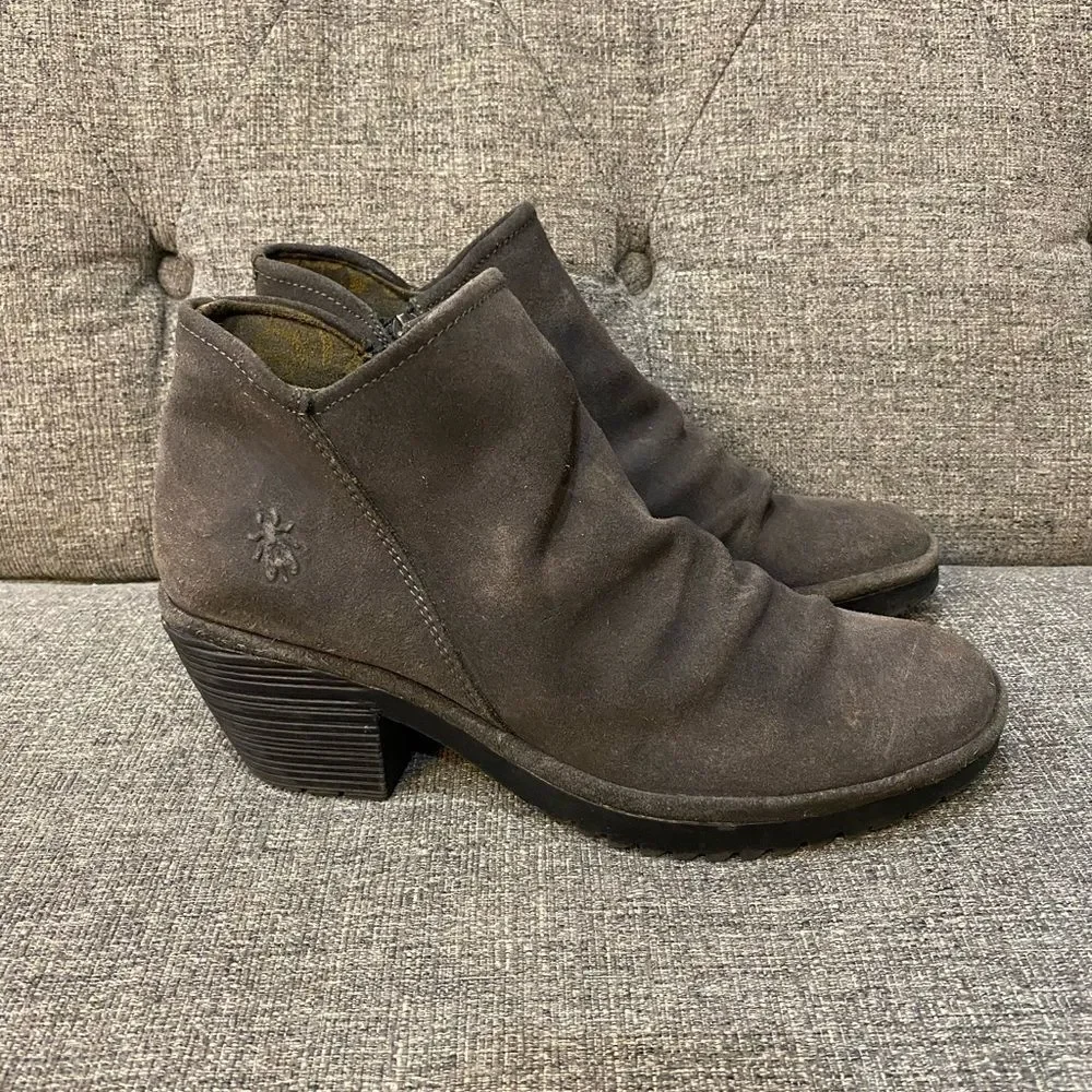 Fly London Wezo Ankle Heels Gray Leather Boots Women’s Size 39